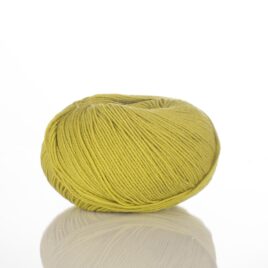 Green merino yarn