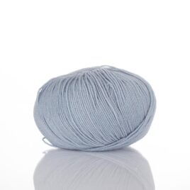 Grey merino yarn